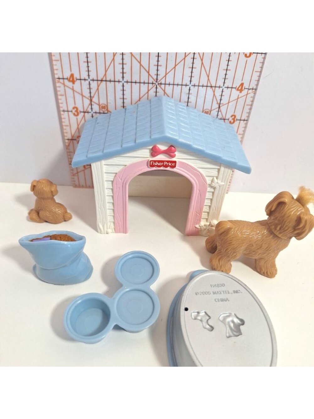 Loving Family Playtime Puppy Dog House Playset Fisher Price - Picture 4 of 7